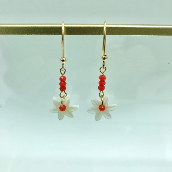 Boucles d'Oreilles Plaqué Or Nacre & Perles de verre | Fuerteventura – Image 4