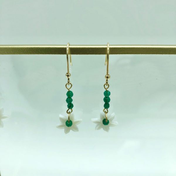 Boucles d'Oreilles Plaqué Or Nacre & Perles de verre | Fuerteventura – Image 5
