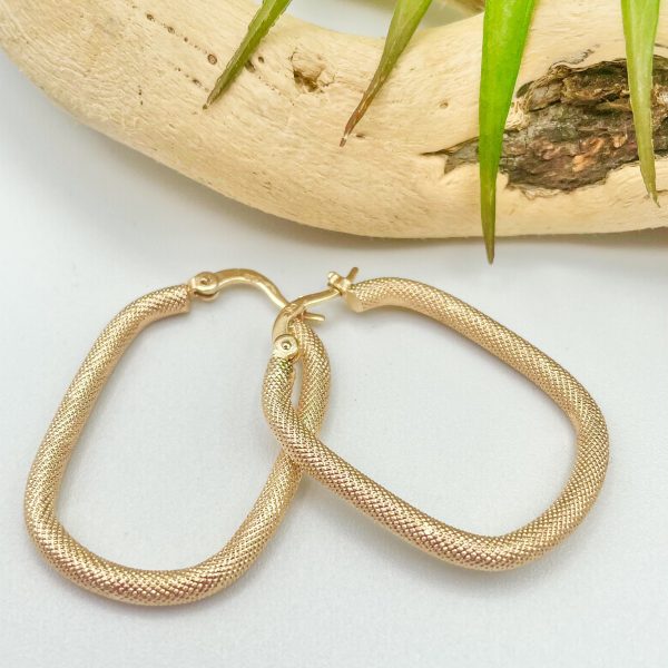 Boucles d'oreilles créoles rectangle en plaqué or | Sumatra