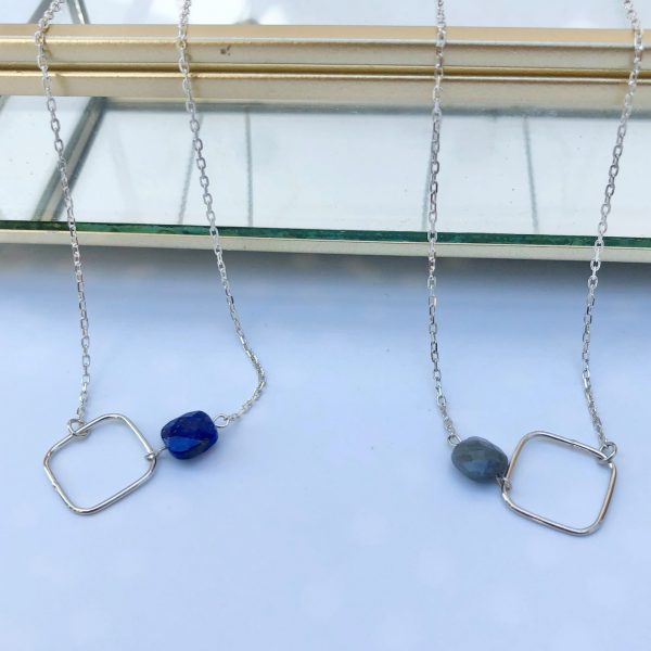 Collier Argent & Gemmes : lapis lazuli ou Quartz gris | Corsica