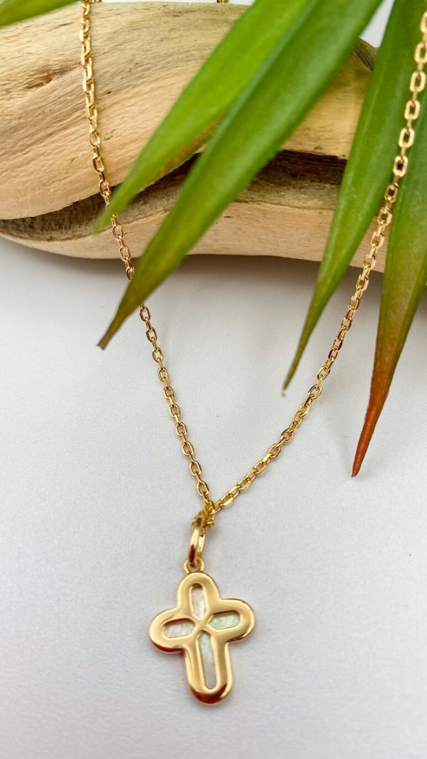 Collier Croix en nacre sertie en Plaqué or | Christ Roi – Image 7